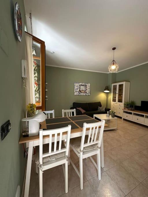 Appartamento A Luino Cavallotti25 Exterior photo